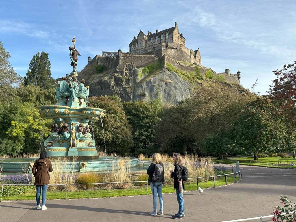 Scotland-Edinburgh